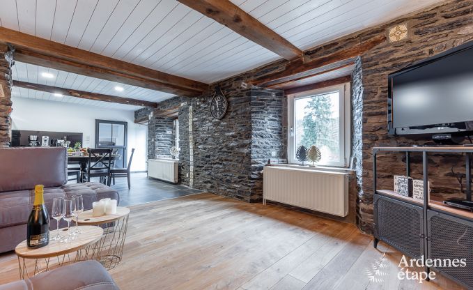 Charming holiday home for 6 to rent in the Ardennes (Achouffe)