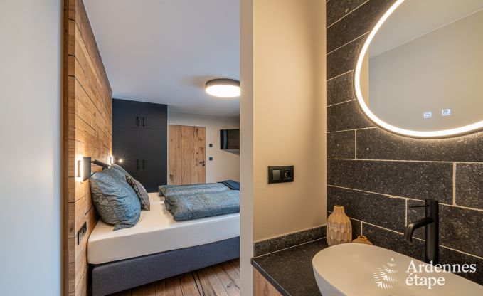 Luxury apartment in Amel: romantic stay for 4 people with sauna and jacuzzi in the Ardennes