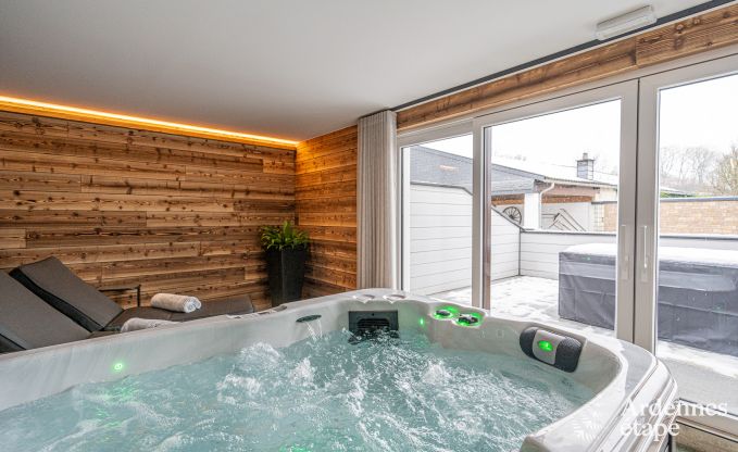 Luxury apartment in Amel: romantic stay for 4 people with sauna and jacuzzi in the Ardennes