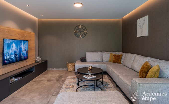 Beautiful holiday home with outdoor jacuzzi and sauna in Amel, High Fens