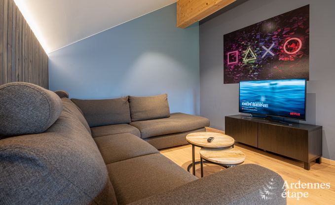 Beautiful holiday home with outdoor jacuzzi and sauna in Amel, High Fens