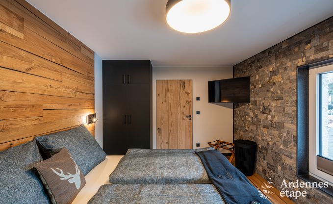 Luxury apartment in Amel: romantic stay for 4 people with sauna and jacuzzi in the Ardennes