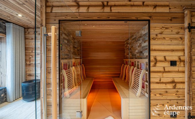 Luxury apartment in Amel: romantic stay for 4 people with sauna and jacuzzi in the Ardennes