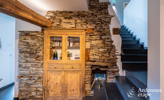 Beautiful holiday home with outdoor jacuzzi and sauna in Amel, High Fens