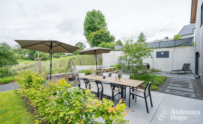 Beautiful holiday home with outdoor jacuzzi and sauna in Amel, High Fens