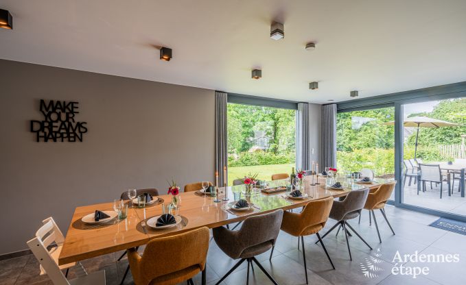 Beautiful holiday home with outdoor jacuzzi and sauna in Amel, High Fens