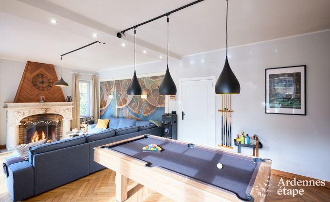 Luxury villa with swimming pool and tennis court for 14 people in Anhe, located in the Moligne valley