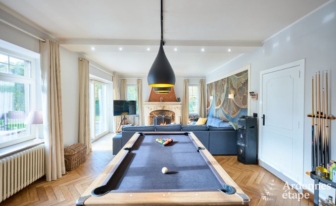 Luxury villa with swimming pool and tennis court for 14 people in Anhe, located in the Moligne valley