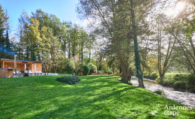 Luxury villa with swimming pool and tennis court for 14 people in Anhe, located in the Moligne valley