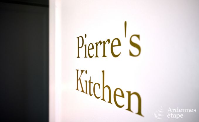 Luxury villa with swimming pool and tennis court for 14 people in Anhe, located in the Moligne valley