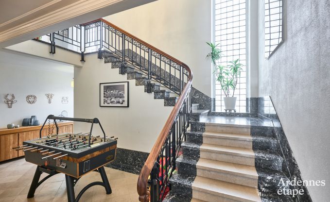 Luxury villa with swimming pool and tennis court for 14 people in Anhe, located in the Moligne valley