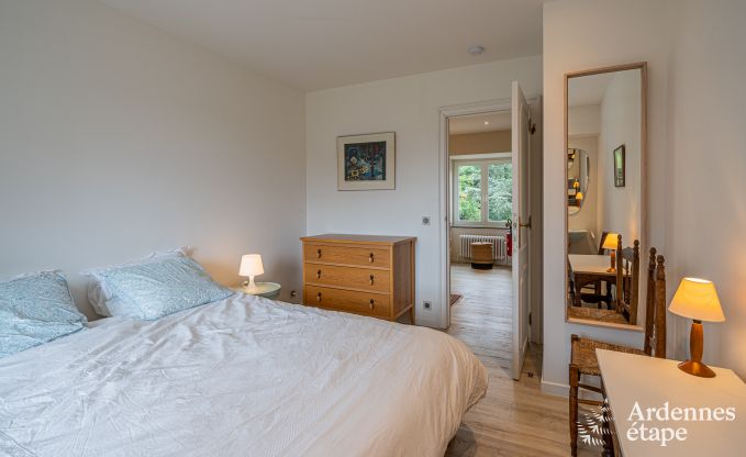 Spacious villa in Assesse, 9 people with 5 bedrooms and your own park