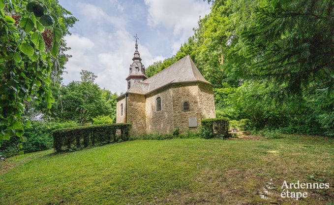 Spacious villa in Assesse, 9 people with 5 bedrooms and your own park