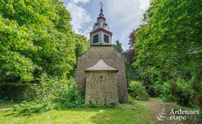 Spacious villa in Assesse, 9 people with 5 bedrooms and your own park