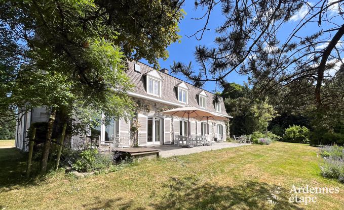 Spacious villa in Assesse, 9 people with 5 bedrooms and your own park