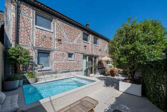 Holiday home Baillonville for 6 people with luxury wellness, swimming pool, nature and comfort