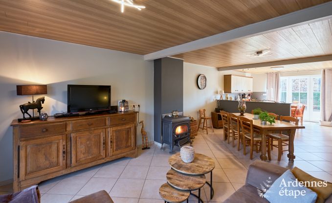 Holiday cottage in Bastogne for 14/15 persons in the Ardennes