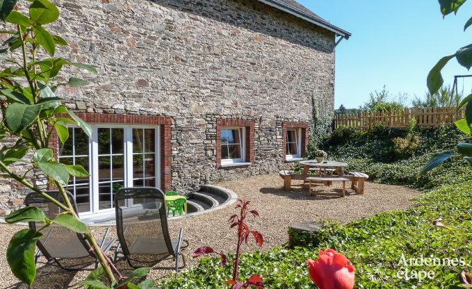 Holiday cottage in Bastogne for 14/15 persons in the Ardennes
