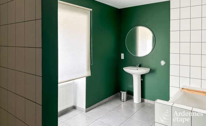 Spacious, dog-friendly holiday home for 14 in Bastogne, Ardennes