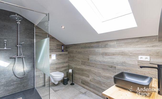 Holiday cottage in Bastogne for 14/15 persons in the Ardennes