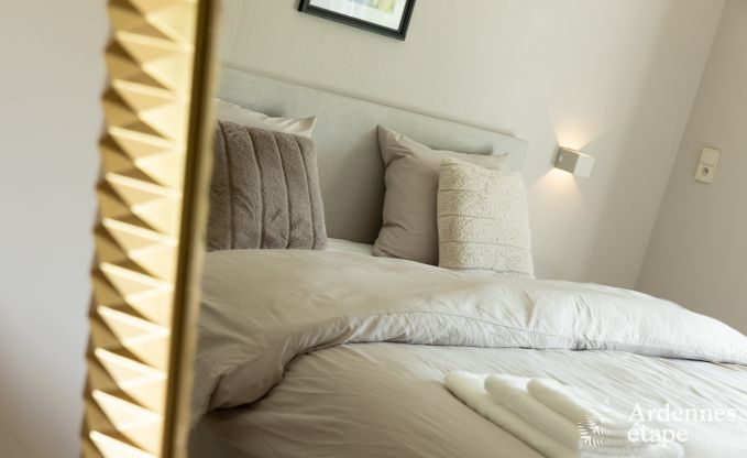 Charming farmhouse for 6 people in Bastogne with indoor and outdoor jacuzzi