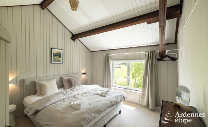 Charming farmhouse for 6 people in Bastogne with indoor and outdoor jacuzzi
