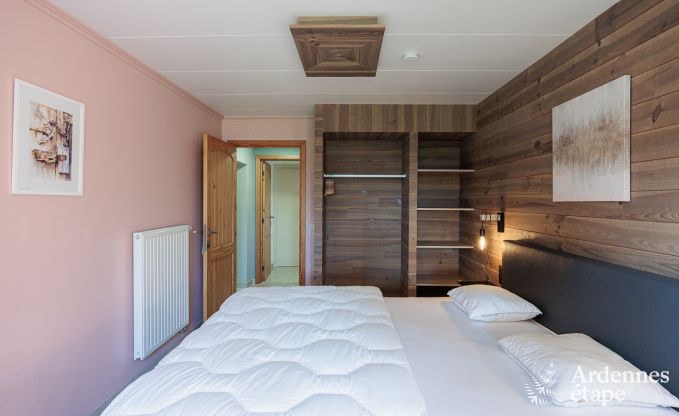 Large holiday home in Bastogne for 14 people with wellness and relaxation area