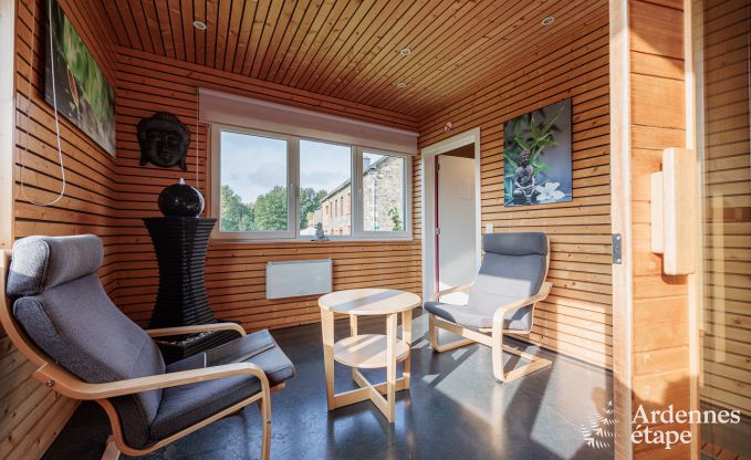 Large holiday home in Bastogne for 14 people with wellness and relaxation area
