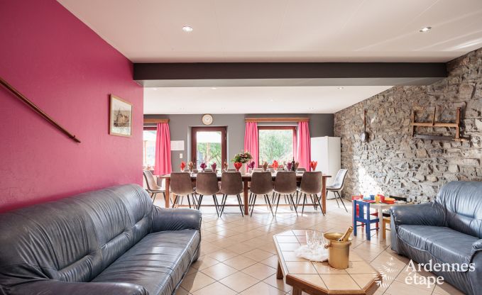 Large holiday home in Bastogne for 14 people with wellness and relaxation area