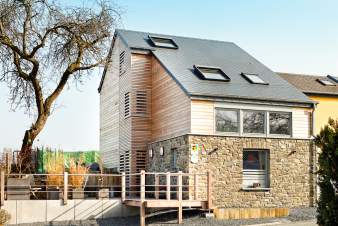 Modern and luxurious holiday home 8 persons in Bastogne