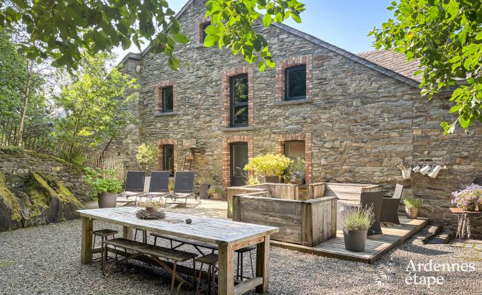 Charming house in Bastogne in the Ardennes: accommodation for 18 people