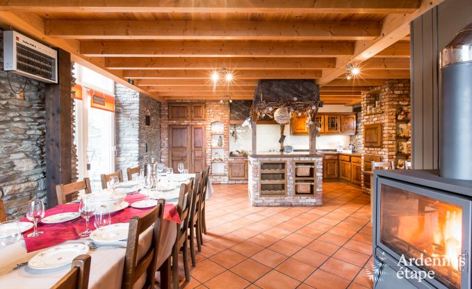 Charming house in Bastogne in the Ardennes: accommodation for 18 people