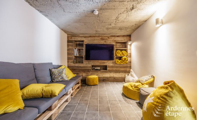 Luxury villa in Bastogne for 26 persons in the Ardennes