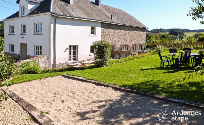 Holiday cottage in Bastogne for 14/15 persons in the Ardennes