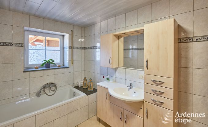 Holiday cottage in Bastogne for 14/15 persons in the Ardennes