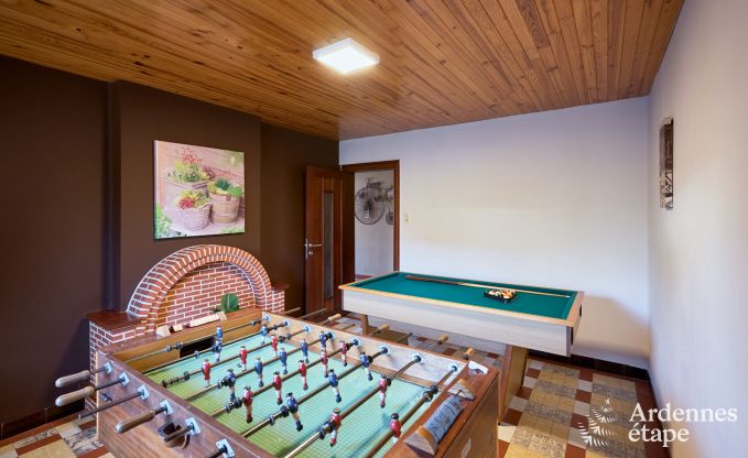 Holiday cottage in Bastogne for 14/15 persons in the Ardennes