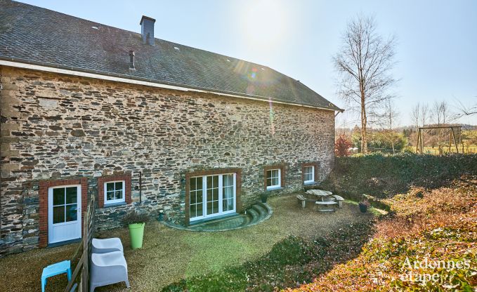 Holiday cottage in Bastogne for 14/15 persons in the Ardennes