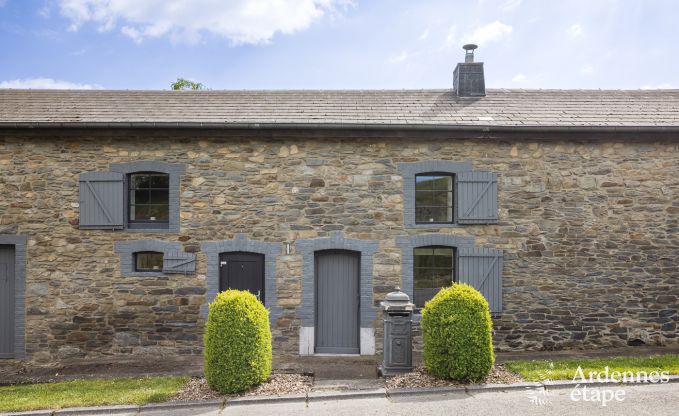 Charming farmhouse for 6 people in Bastogne with indoor and outdoor jacuzzi