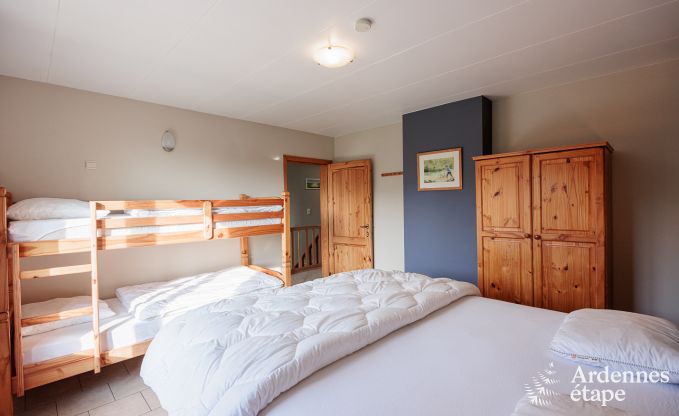 Large holiday home in Bastogne for 14 people with wellness and relaxation area