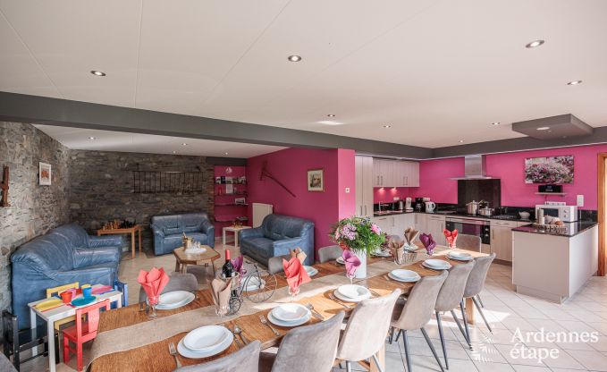 Large holiday home in Bastogne for 14 people with wellness and relaxation area