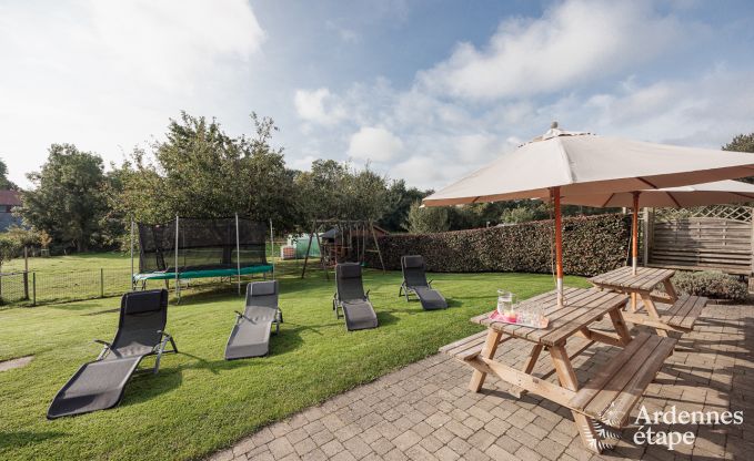 Large holiday home in Bastogne for 14 people with wellness and relaxation area