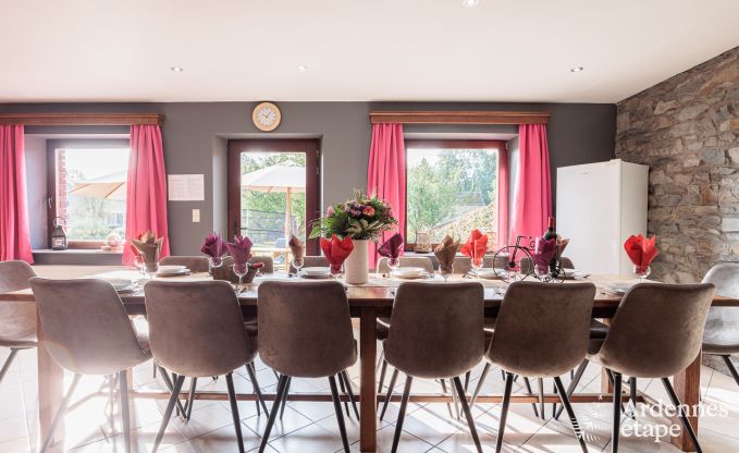 Large holiday home in Bastogne for 14 people with wellness and relaxation area