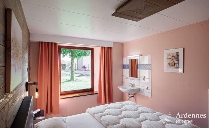 Large holiday home in Bastogne for 14 people with wellness and relaxation area