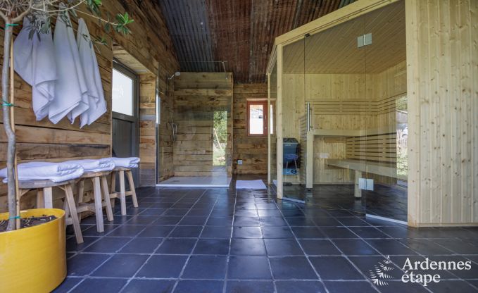 Luxury villa in Bastogne for 26 persons in the Ardennes