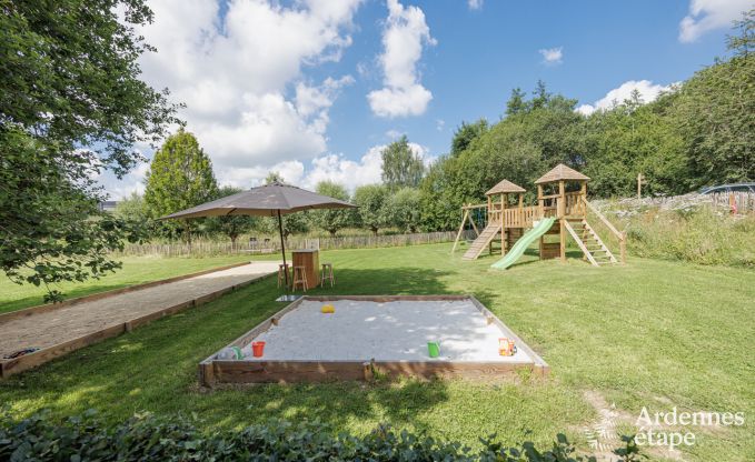 Luxury villa in Bastogne for 26 persons in the Ardennes
