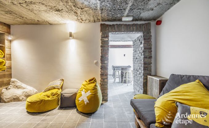 Luxury villa in Bastogne for 26 persons in the Ardennes