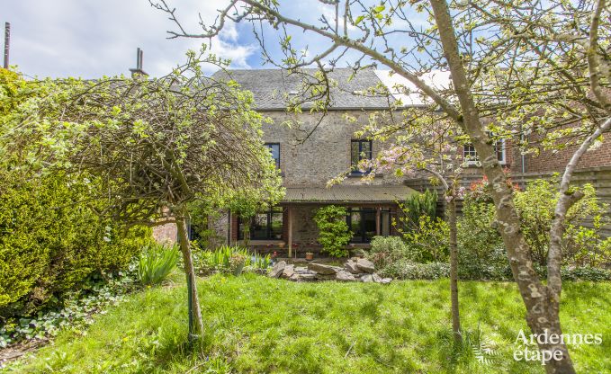 Holiday cottage in Beauraing for 20/24 persons in the Ardennes