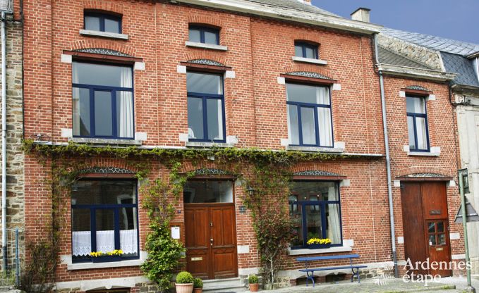 Holiday cottage in Beauraing for 20/24 persons in the Ardennes