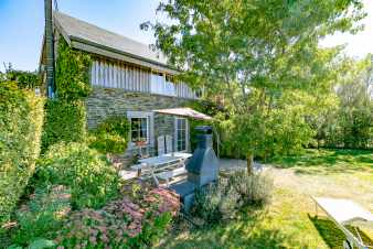 Self-catering holiday accomodation with rustic charm for 8 persons in Jehonville