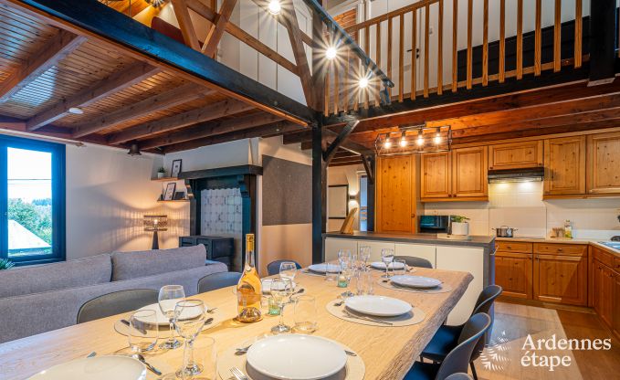 Authentic chalet for 8 people in Bivre with 4 bedrooms, wood stove, hot tub, private garden and bicycle storage